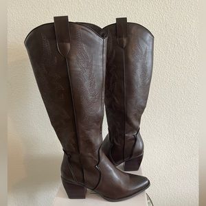 Dream Paris Women's Cowgirl Boots